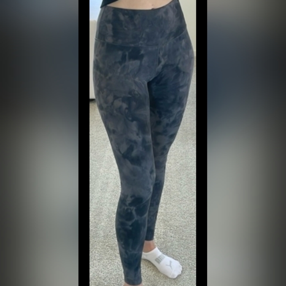 NWOT !!! 🍋 LULULEMON 🍋 Align 28" Diamond Dye Size 8